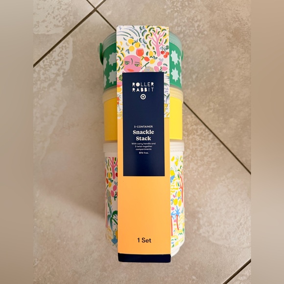 Roller Rabbit x Target Vacation
Stackable Snacklebox Brand New - Picture 6 of 10